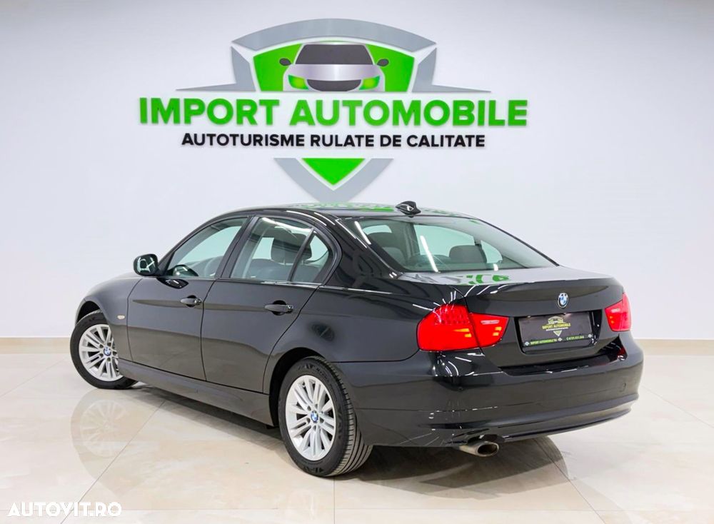 BMW Seria 3 320d xDrive DPF - 13
