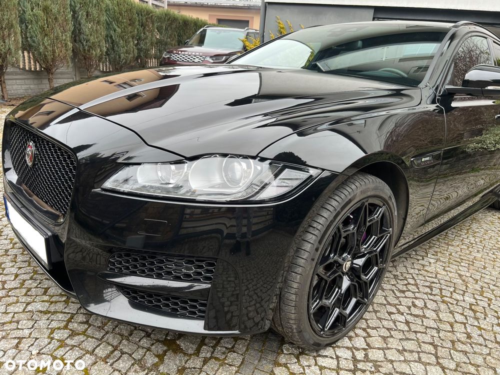 Jaguar XF 2.0 i4D R-Sport - 3