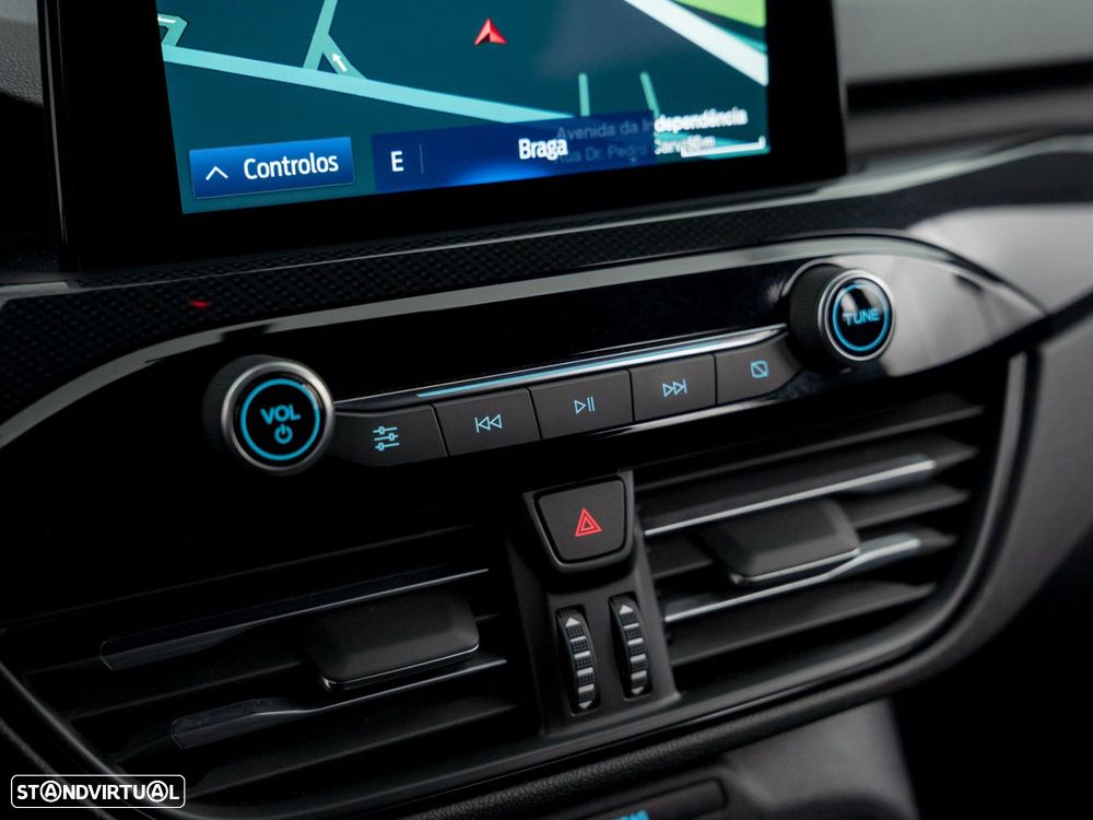 Ford Kuga 2.5 PHEV ST-Line X - 30