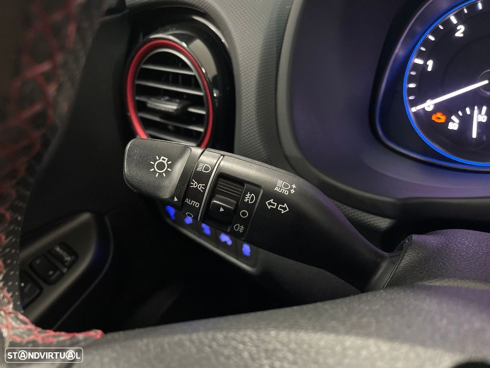 Hyundai Kauai 1.6 CRDi Premium 7DCT - 33