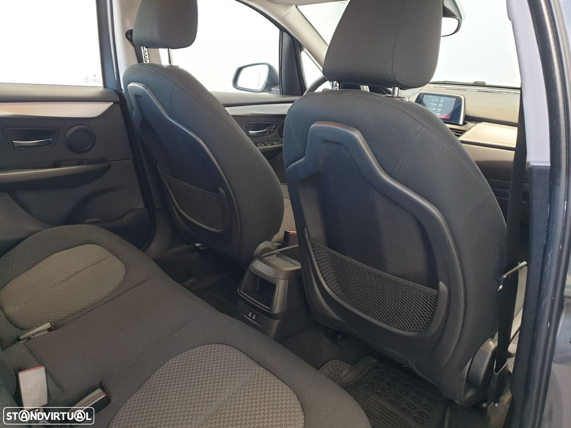 BMW 216 Active Tourer d Advantage - 30