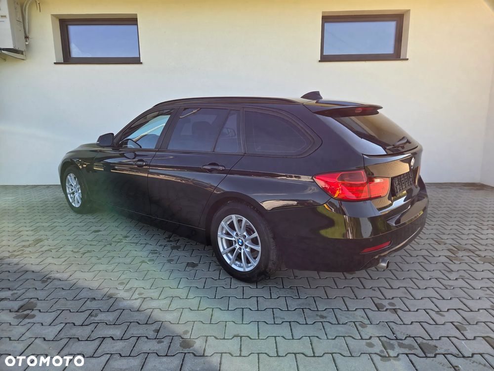 BMW Seria 3 - 18