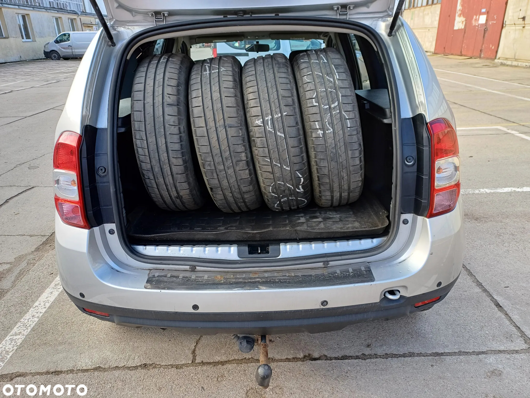 Dacia Duster 1.6 SCe Laureate 4x4 S&S - 14