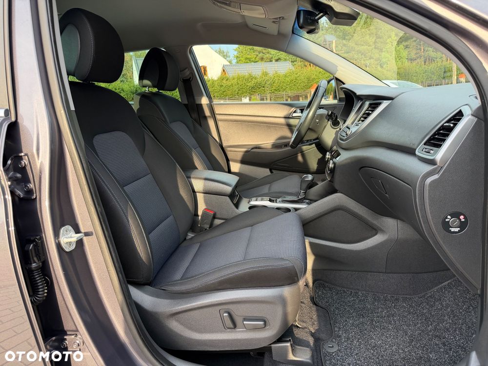 Hyundai Tucson 2.0 CRDI 4WD Automatik Style - 12