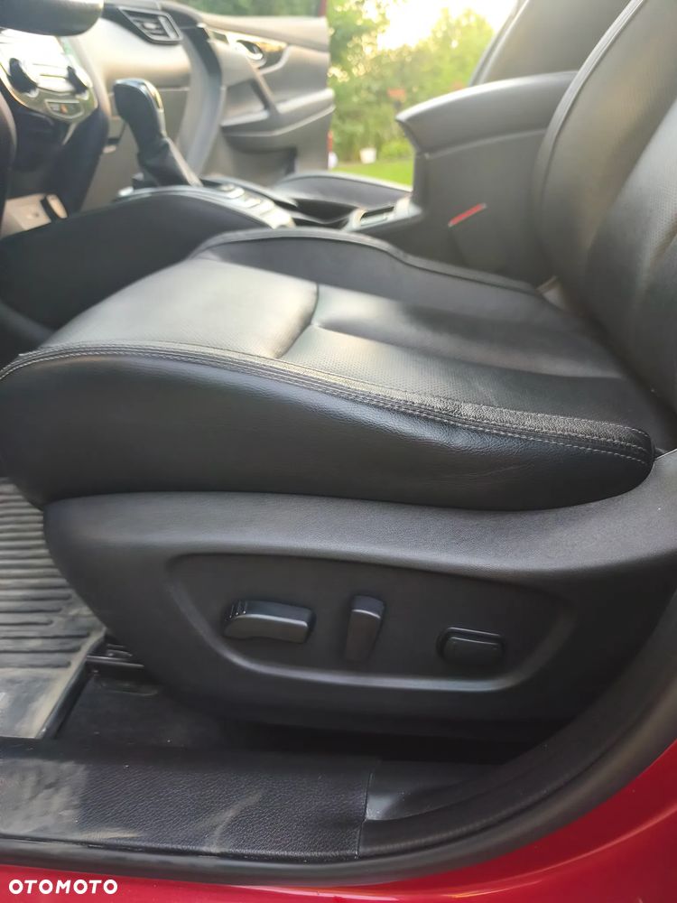 Nissan Qashqai - 14