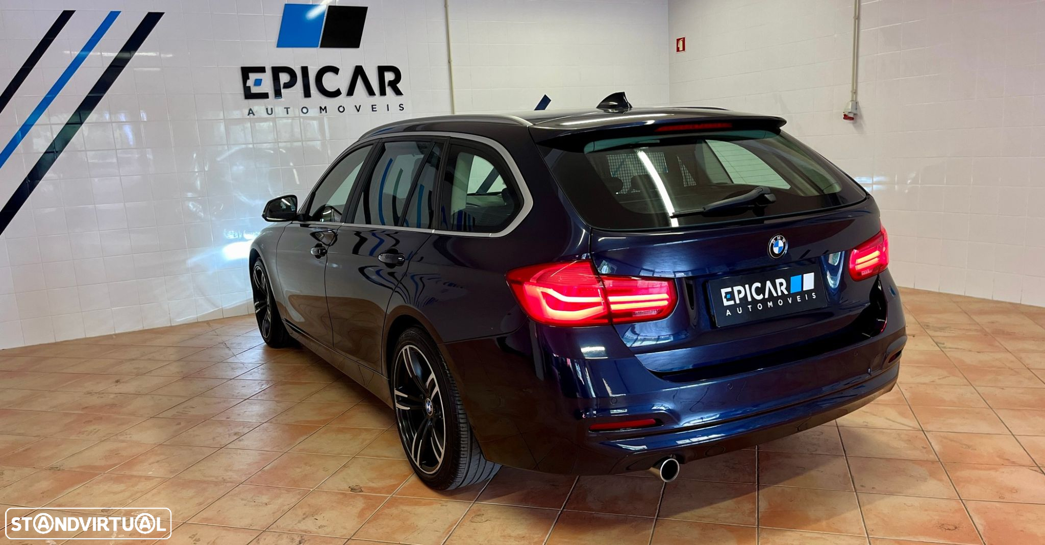 BMW 318 d Touring Advantage - 9