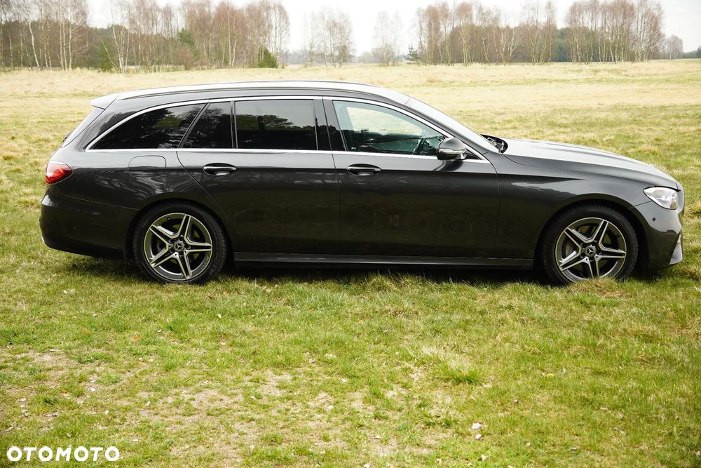 Mercedes-Benz Klasa E 220 d 4-Matic AMG - 12