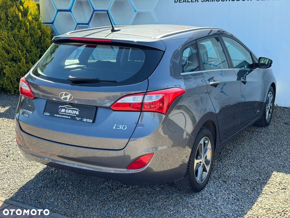 Hyundai i30 - 11