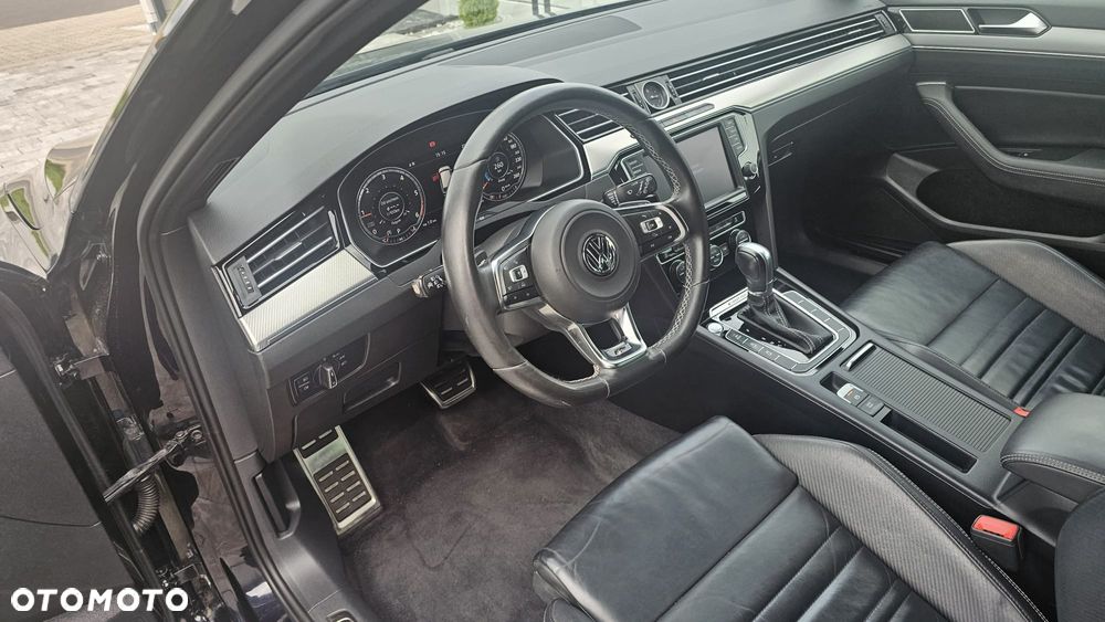 Volkswagen Passat 2.0 TDI Bi-Turbo BMT 4Mot Highline DSG - 9