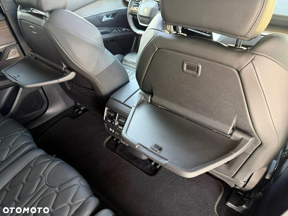 Peugeot 5008 - 31