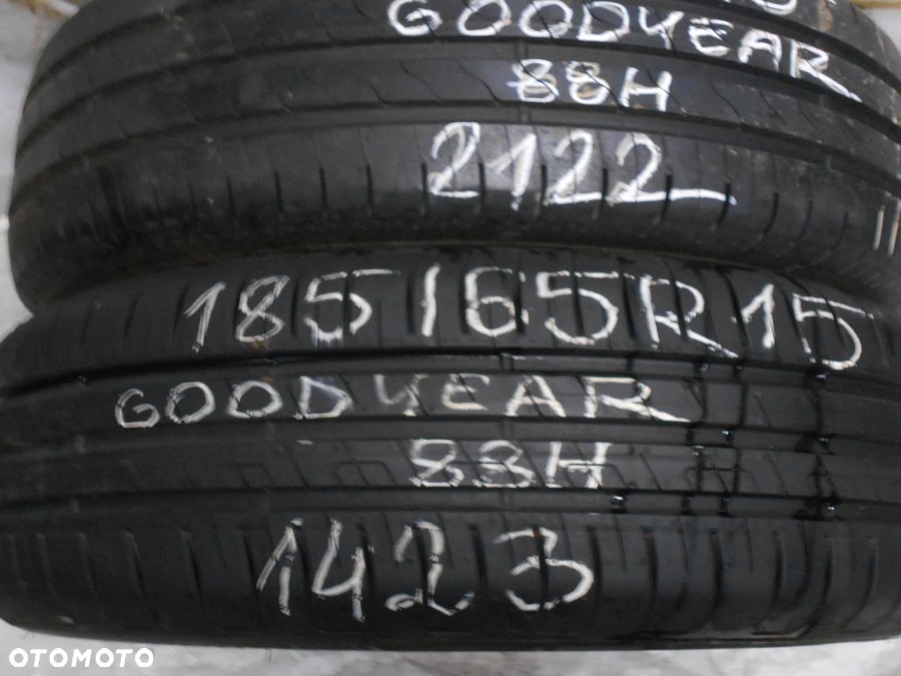 OPONY 185/65R15 GOODYEAR EFFICIENT GRIP PERFORMANCE 2  DOT 1423 / 2122 8MM - 3