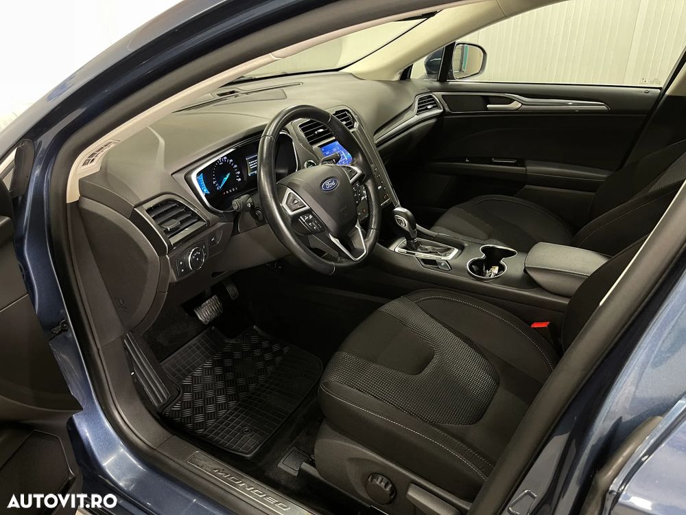 Ford Mondeo 2.0 HEV Titanium - 6