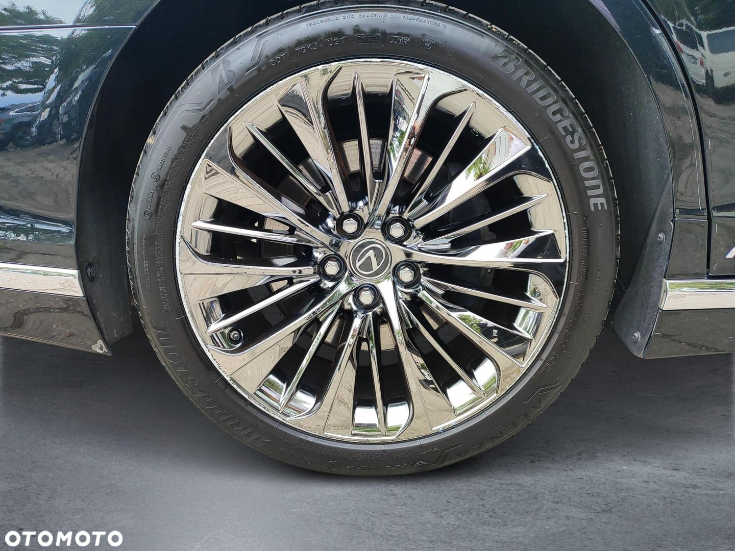 Lexus LS 500h Prestige AWD - 33