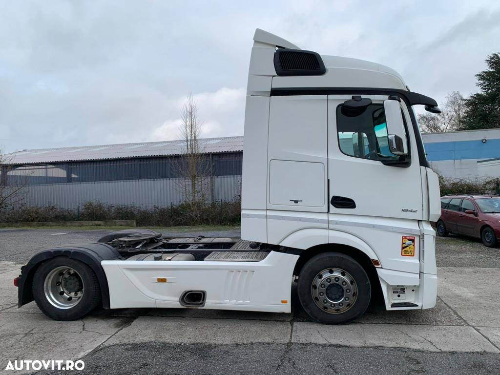 Mercedes-Benz Actros 1842 - 9
