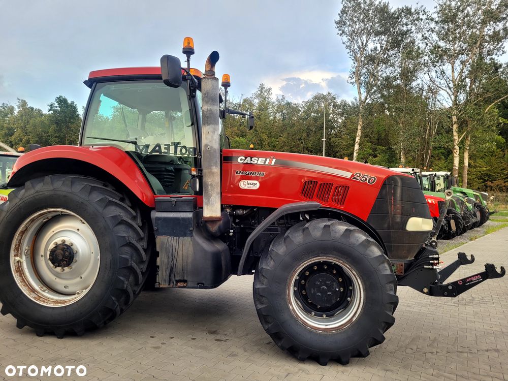 Case IH MAGNUM 250 - 6
