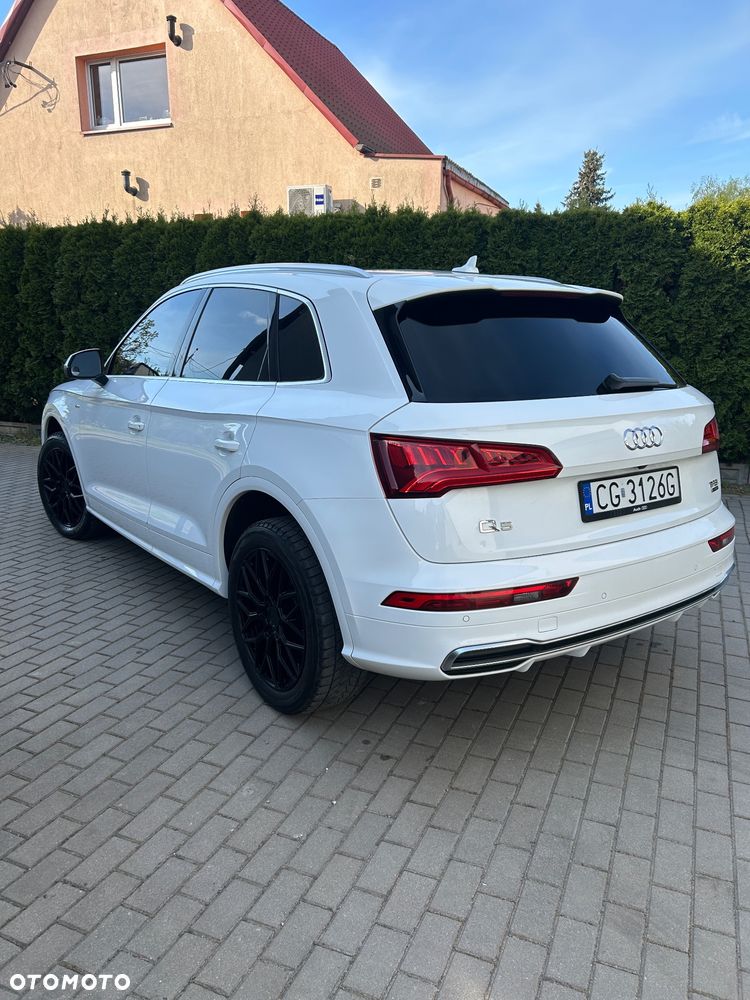 Audi Q5 2.0 TFSI Quattro S tronic design - 3
