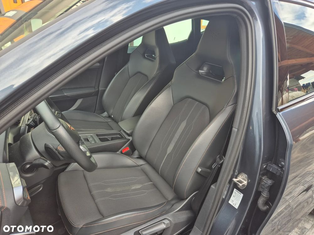 Cupra Formentor 1.5 TSI DSG - 25