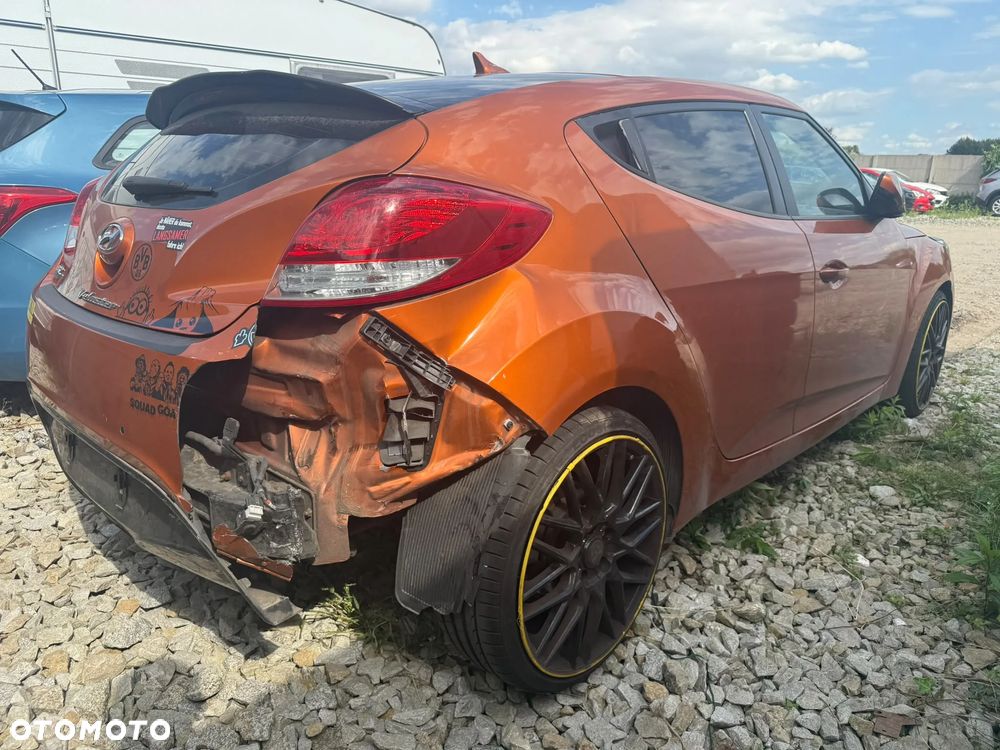 Hyundai Veloster 1.6 GDI Premium - 3