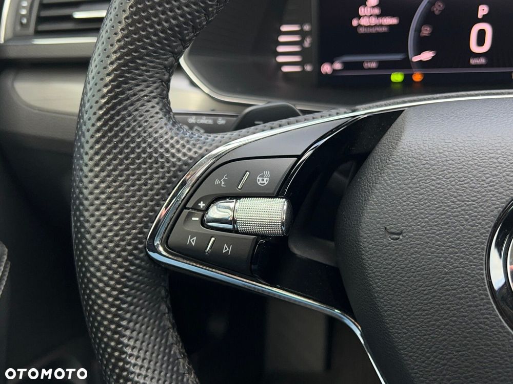 Skoda Superb 2.0 TDI SCR Style DSG - 24