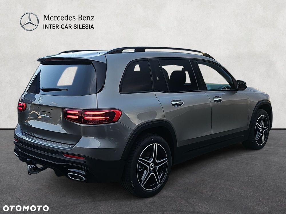 Mercedes-Benz GLB - 5