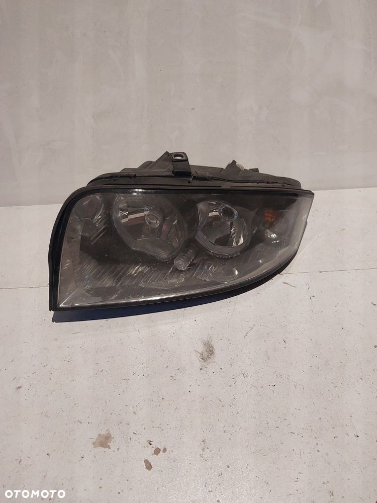 Audi A2 lampa przednia lewa reflektor lewy - 2