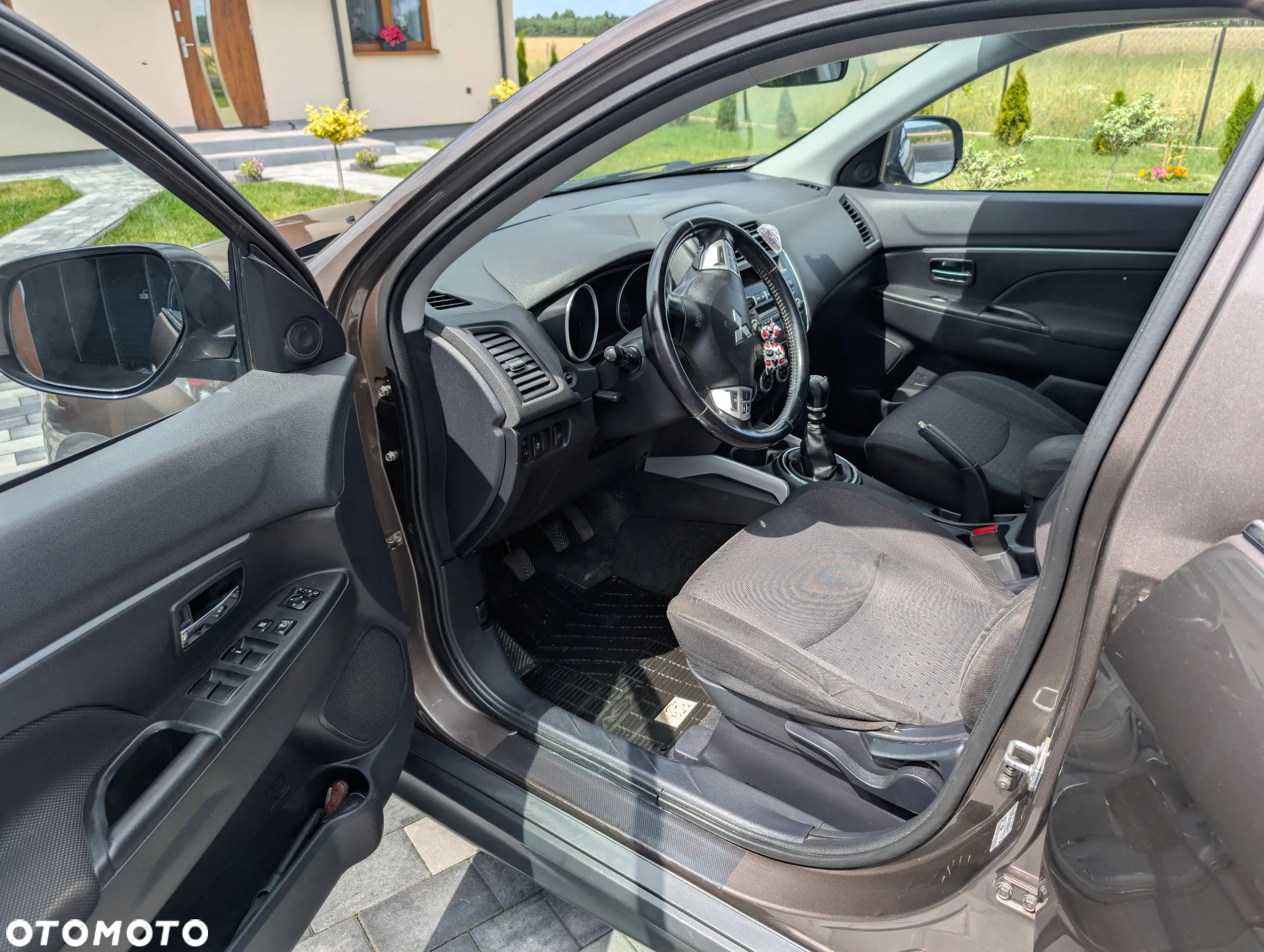 Mitsubishi ASX 1.8 DI-D 2WD Plus - 17