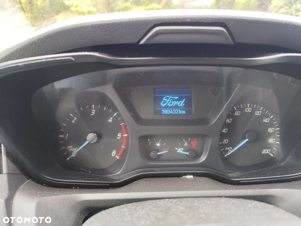 Ford Transit - 14