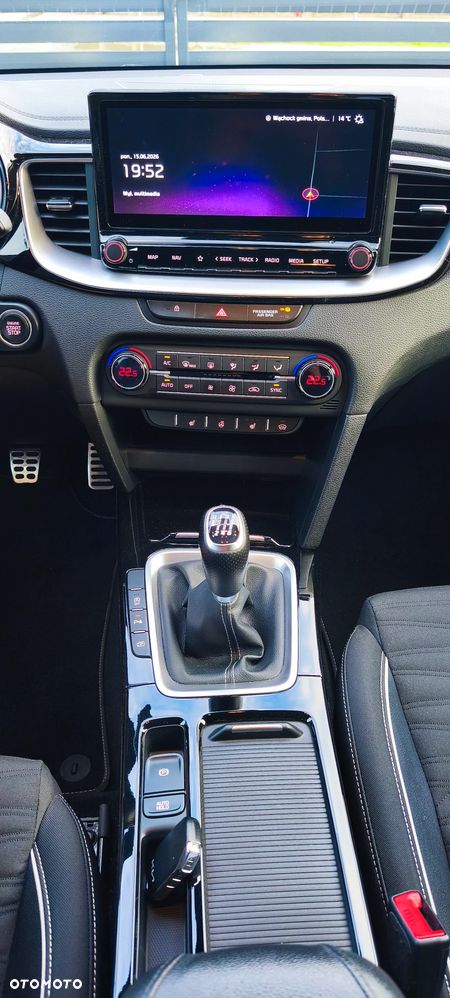 Kia ProCeed - 15