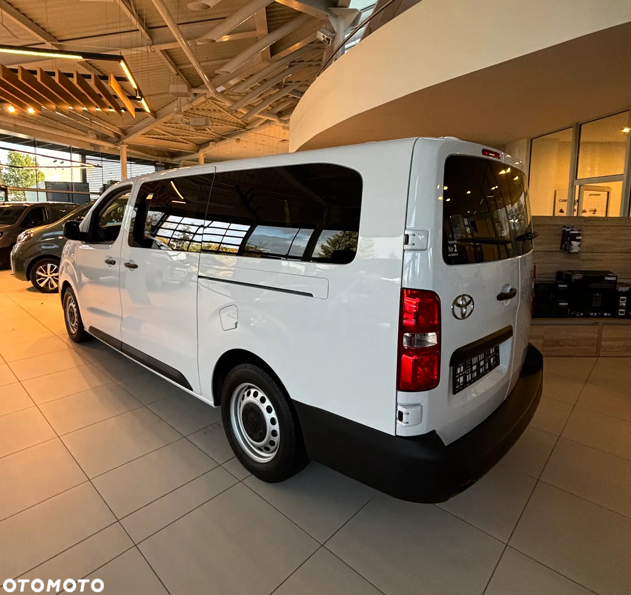 Toyota Proace Verso 2.0 D4-D Long Combi - 4