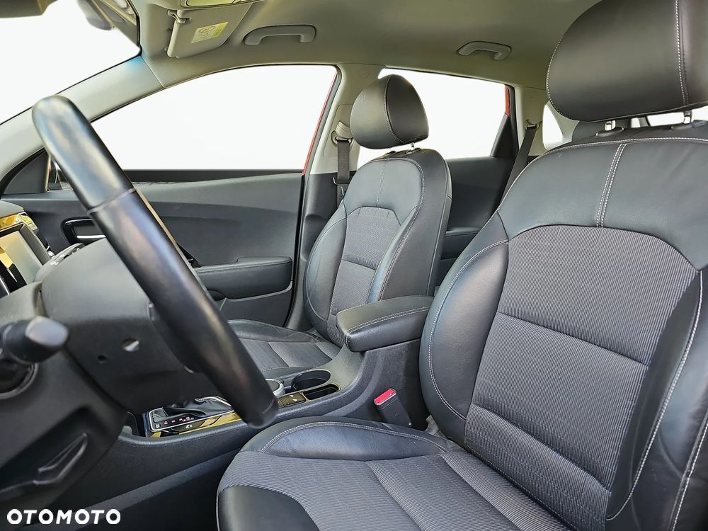 Kia Niro 1.6 GDI Hybrid L - 13