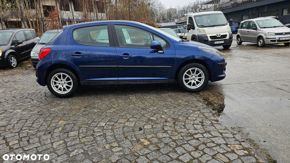 Peugeot 207 1.4 HDi Presence - 15