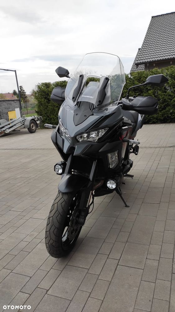 Kawasaki Versys 1000 - 8