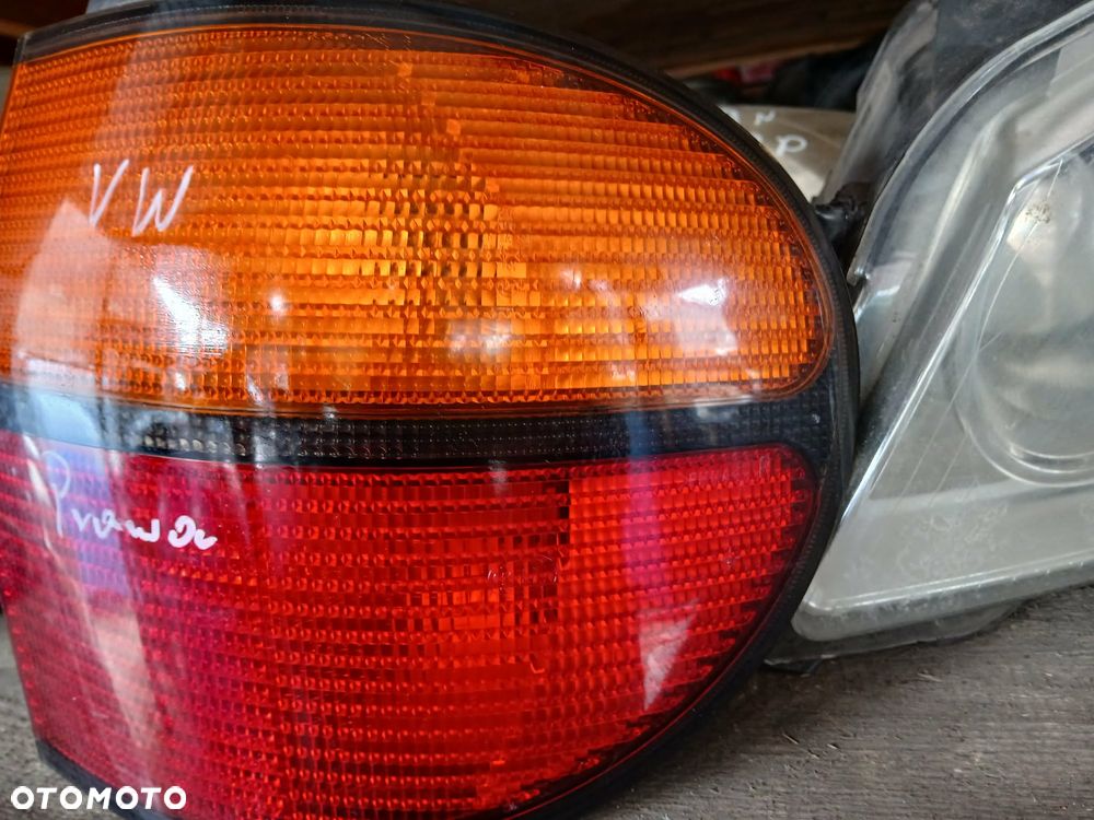 Volkswagen Sharan lampa tylna prawa - 2