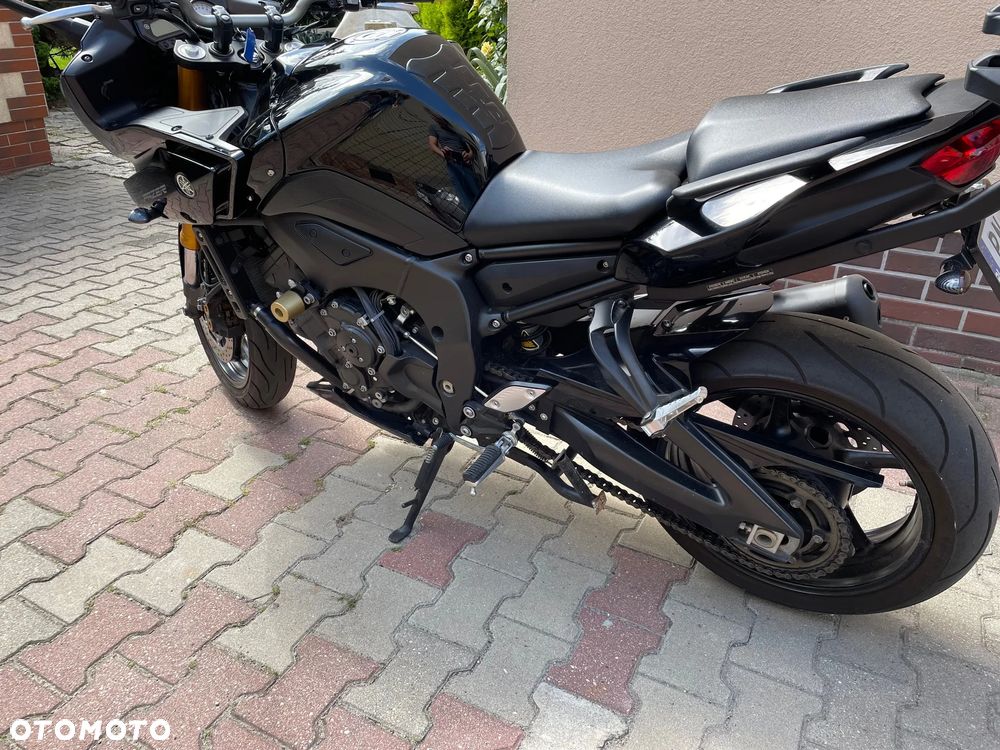 Yamaha FZ8 - 2