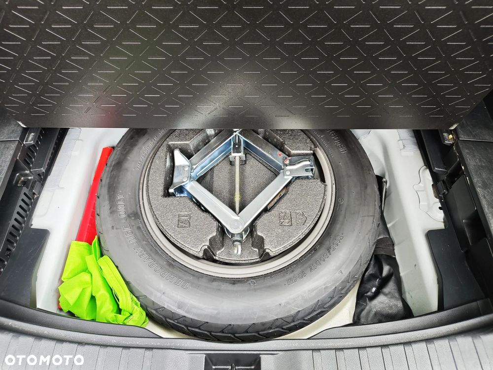 Toyota RAV4 - 10