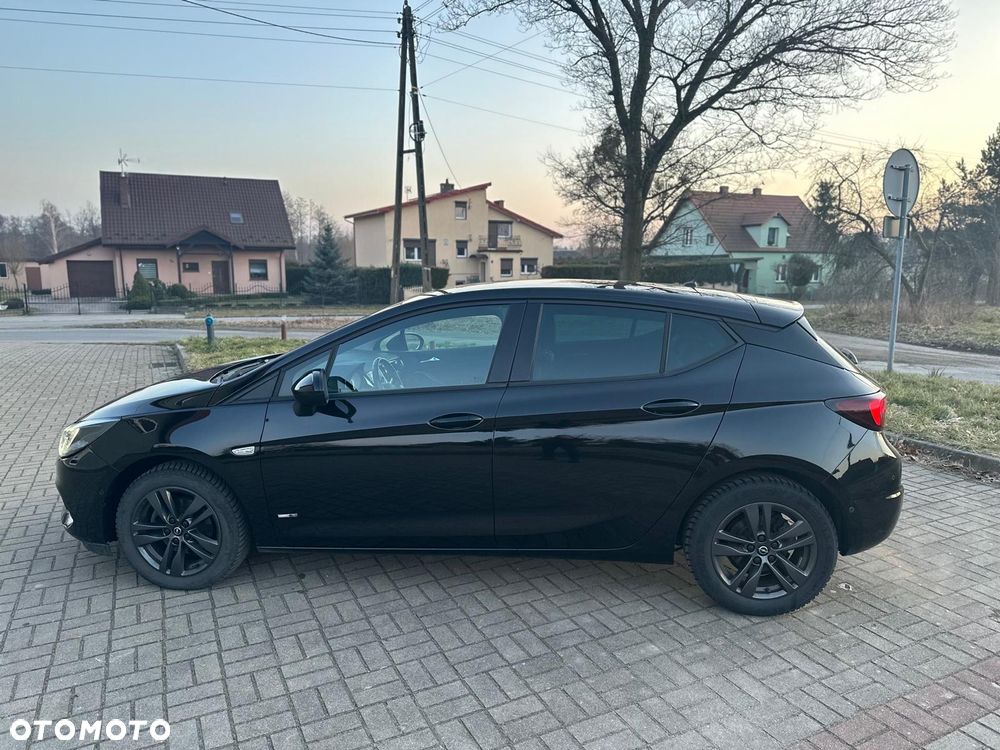 Opel Astra 1.2 Turbo Edition - 28
