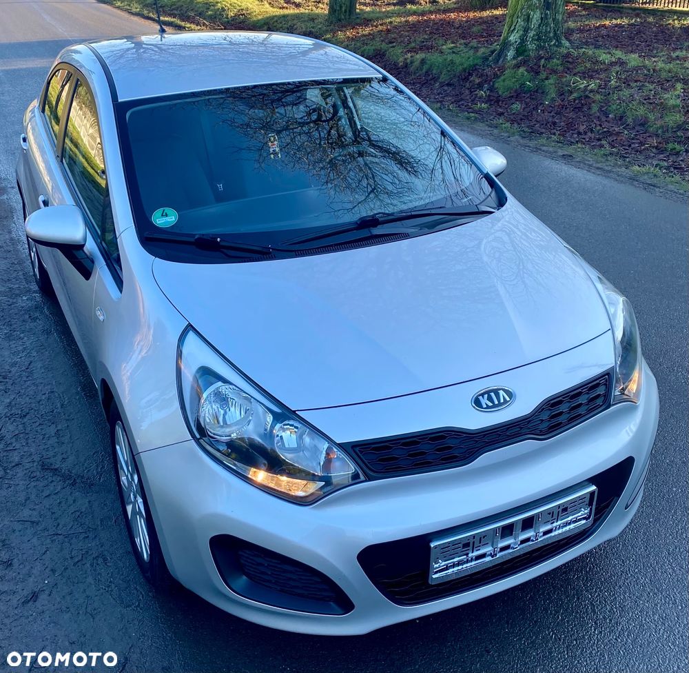 Kia Rio 1.2 Attract - 8