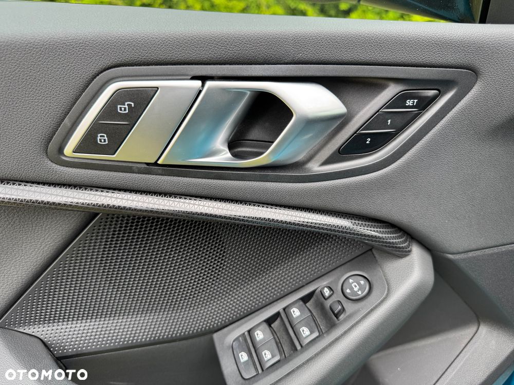 BMW Seria 2 218i M Sport - 8