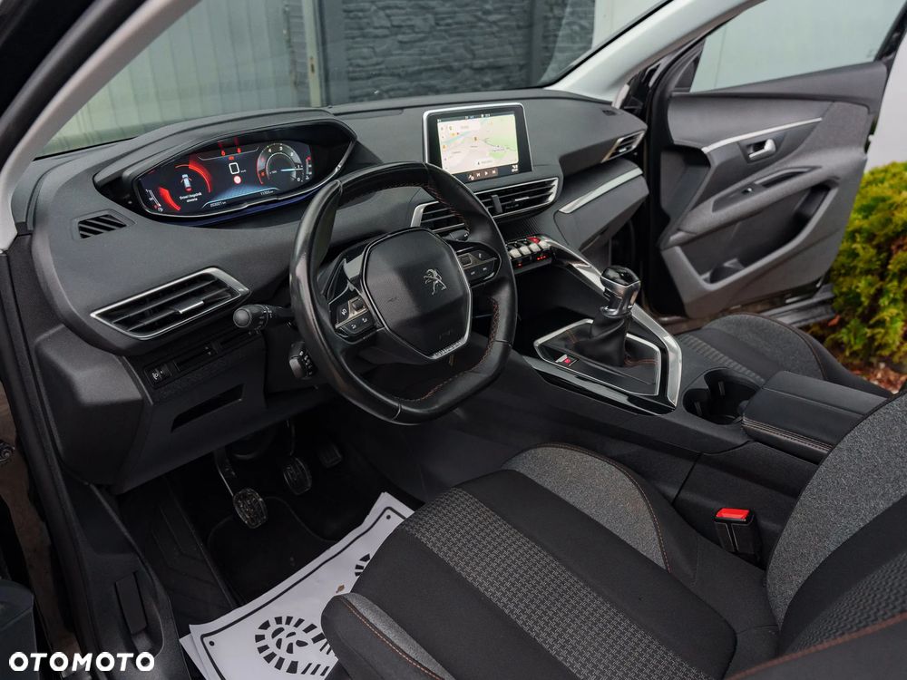 Peugeot 3008 1.6 BlueHDi Active S&S - 17