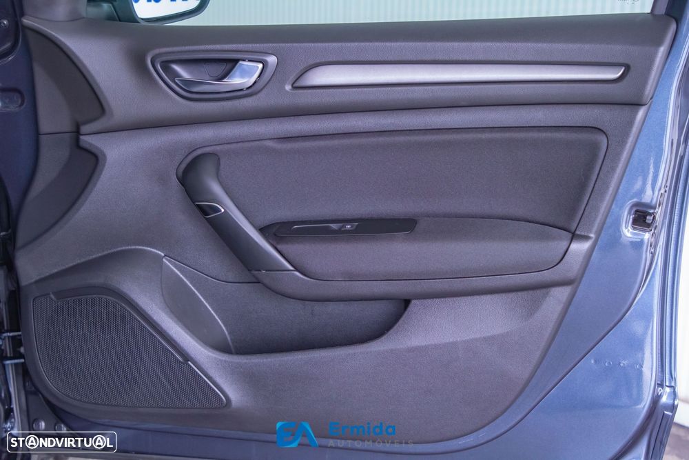 Renault Mégane 1.5 Blue dCi Limited - 28