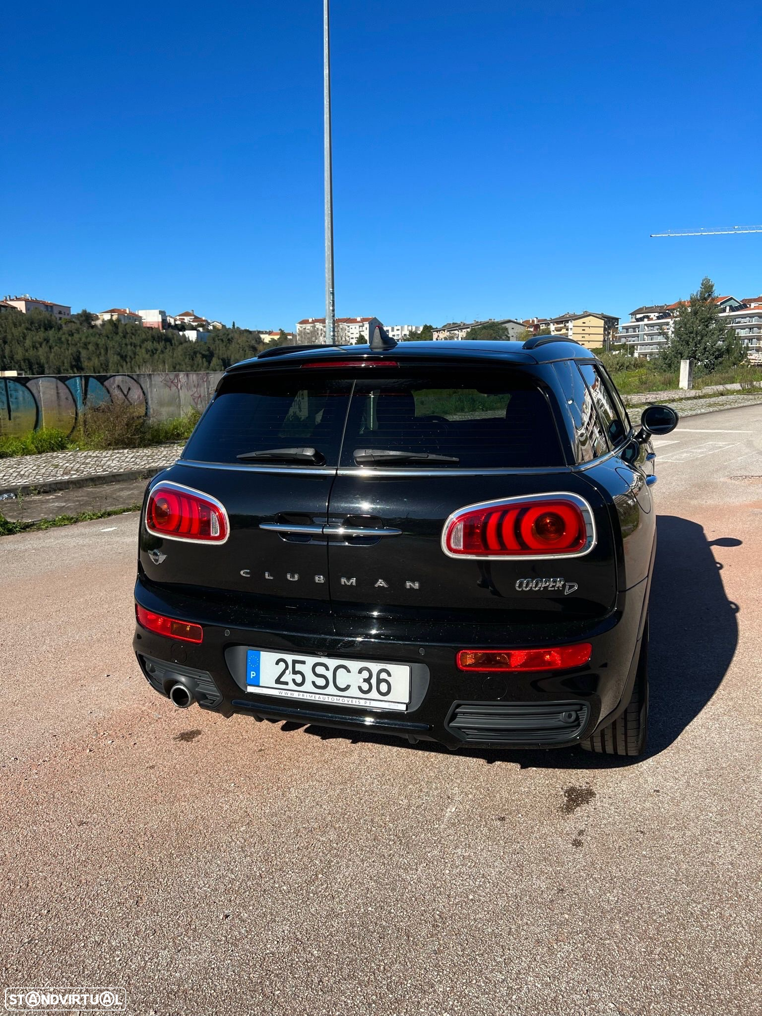 MINI Clubman Cooper D - 4