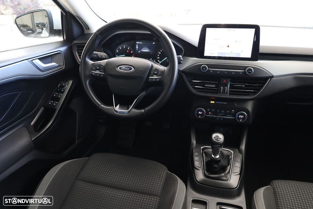 Ford Focus 1.0 EcoBoost MHEV Connected - 16