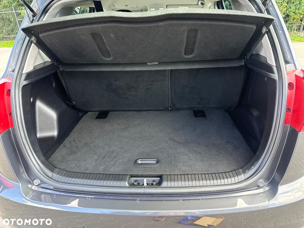 Kia Venga 1.4 CVVT Titanium Collection - 14