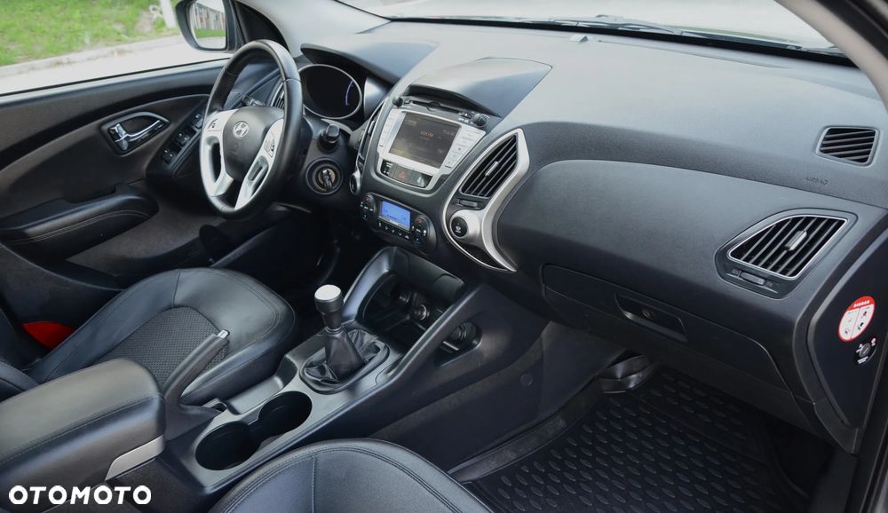 Hyundai ix35 2.0 Premium 2WD - 22