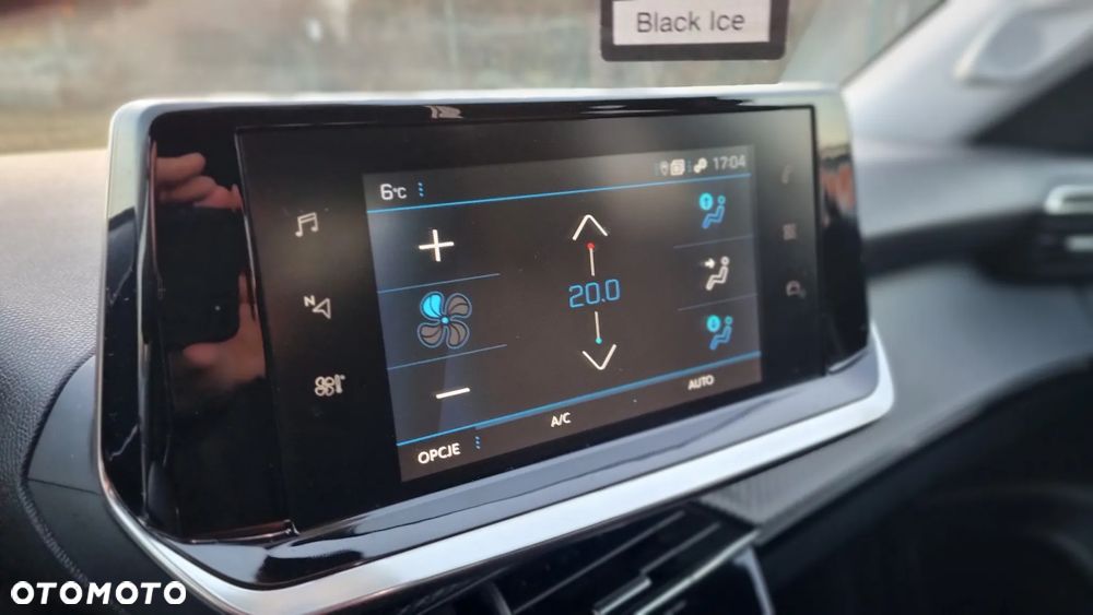 Peugeot 2008 1.5 BlueHDi Allure S&S EAT8 - 27