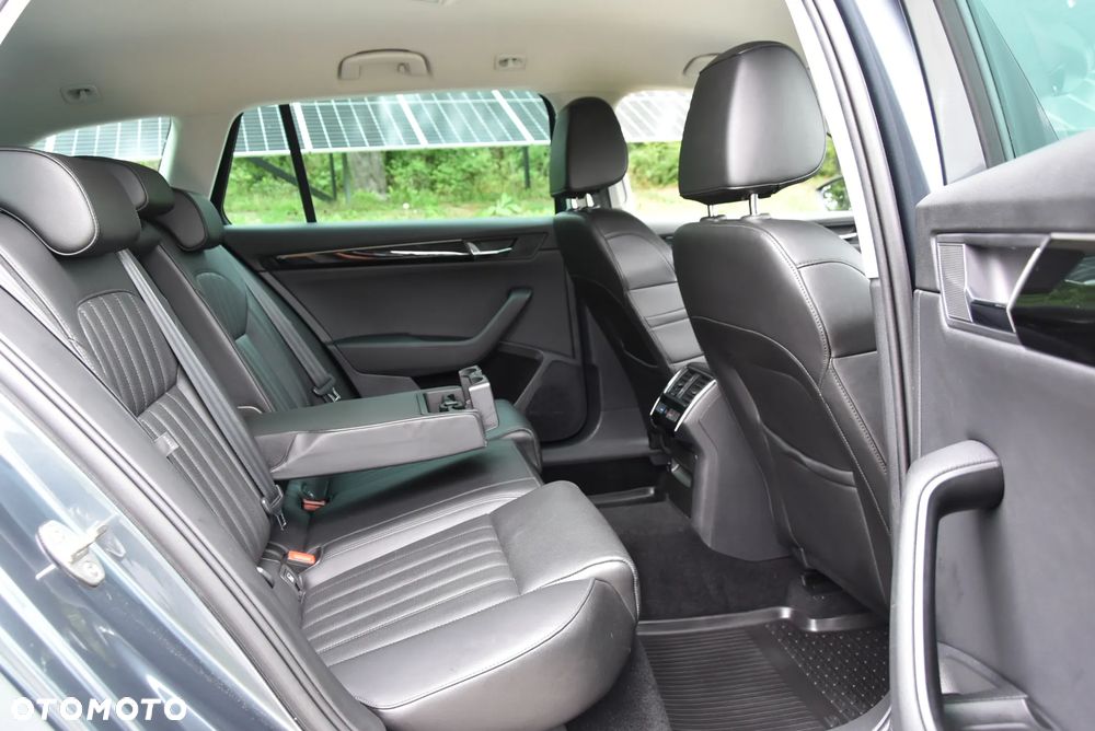 Skoda Superb 2.0 TDI 4x4 DSG L&K - 12