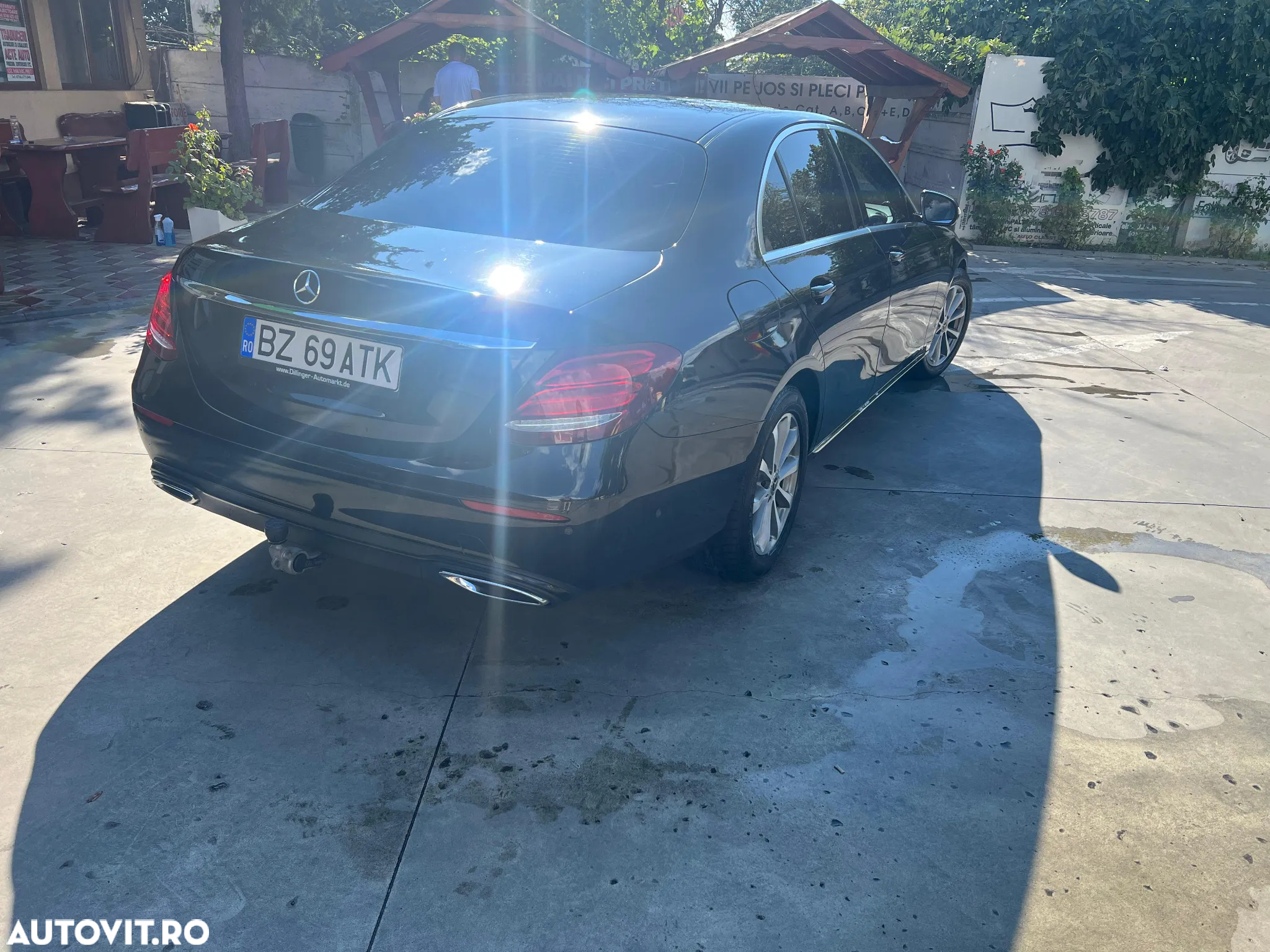 Mercedes-Benz E 200 d T 9G-TRONIC - 5