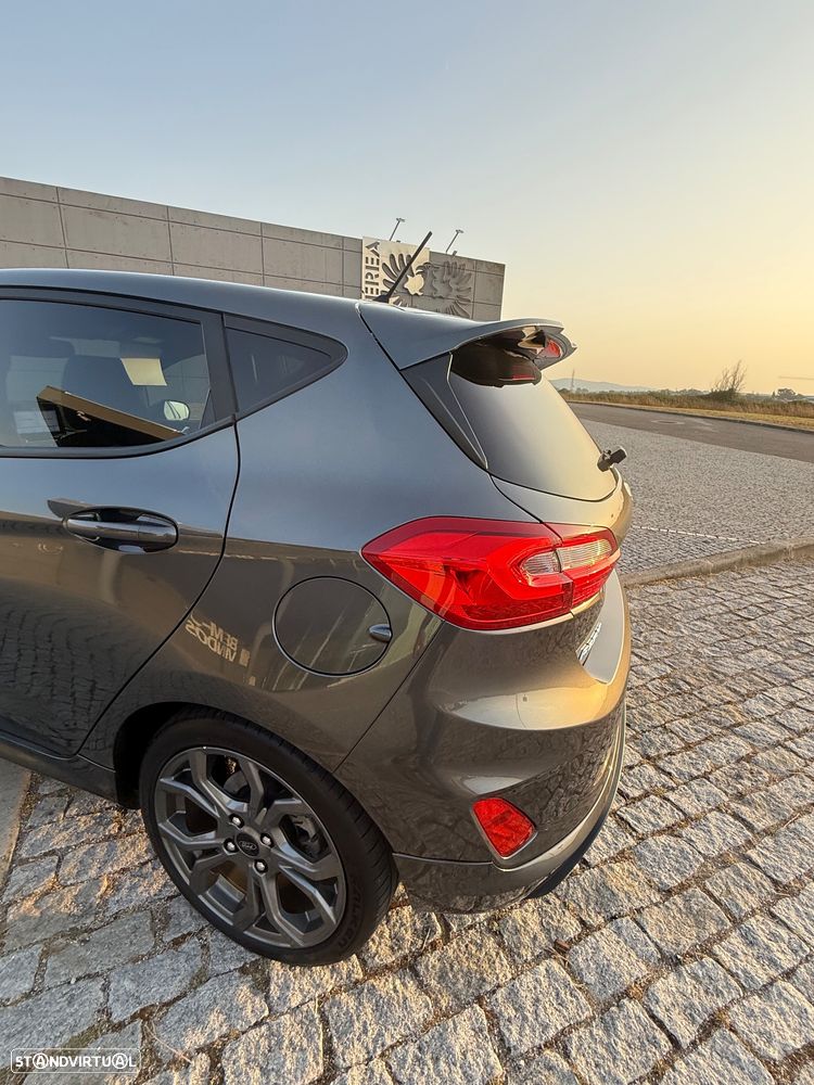 Ford Fiesta 1.0 EcoBoost ST-Line - 42