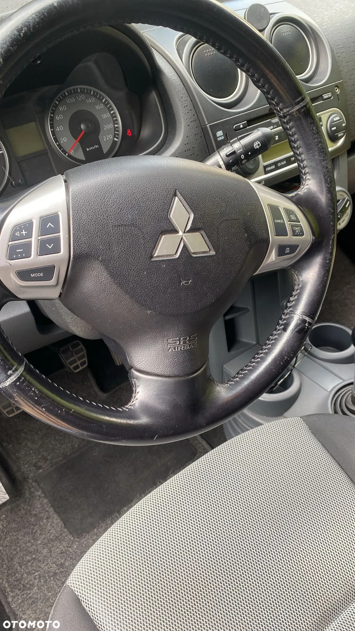 Mitsubishi Colt 1.3 Air - 10