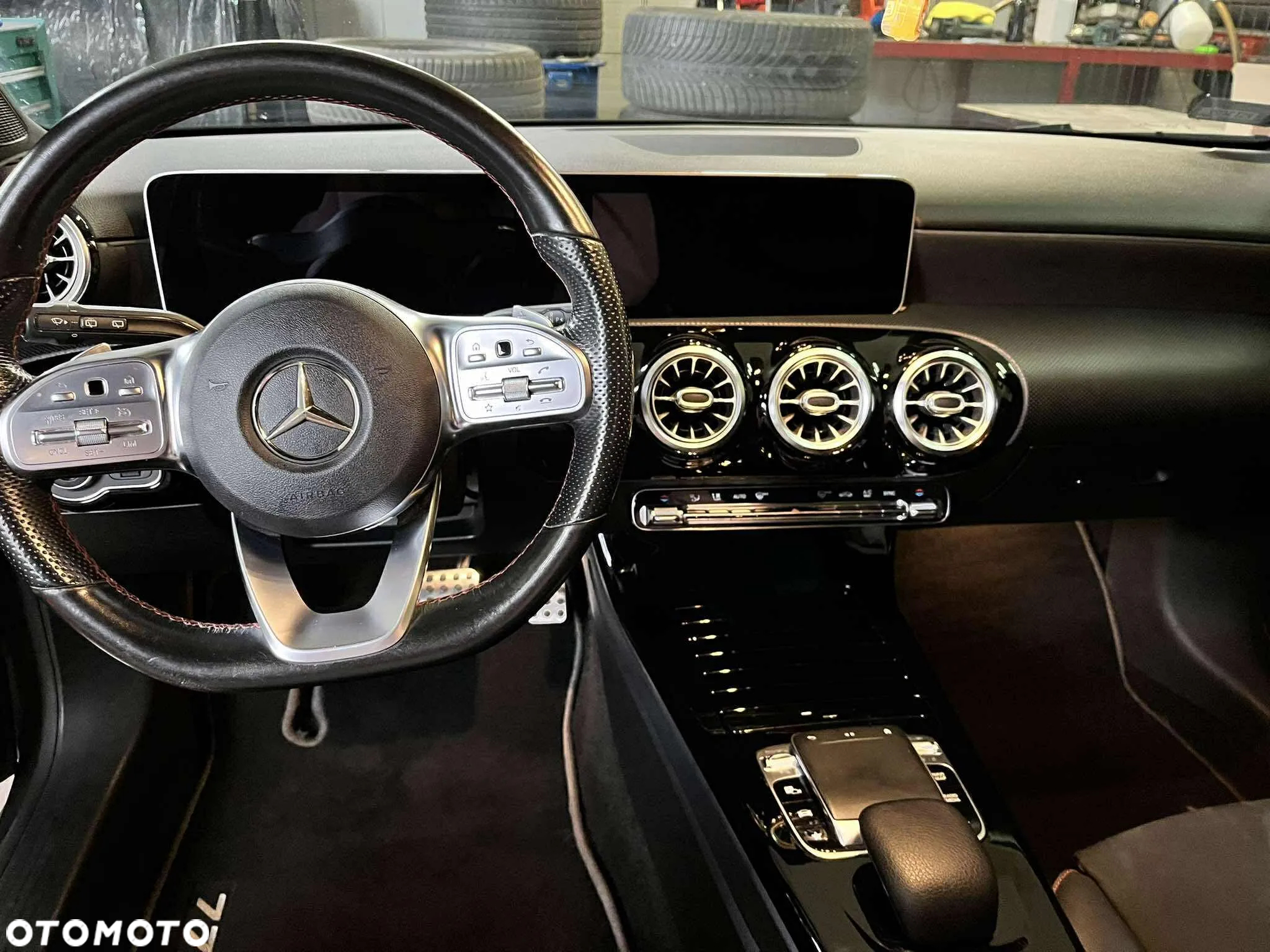 Mercedes-Benz Klasa A 220 4-Matic AMG Line 7G-DCT - 8